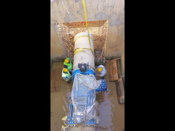 Construction de la chambre &agrave; vannes